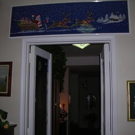 Gelone Nocleg ze śniadaniem 3*