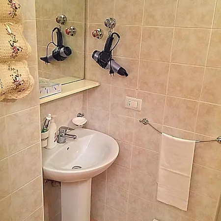 فندق مبيت وإفطار Gelone سيراكوزا