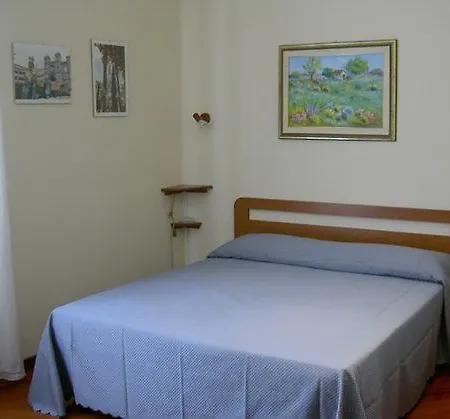 Gelone فندق مبيت وإفطار 3*