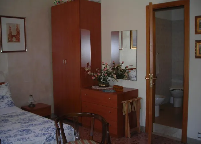 Gelone Bed & Breakfast Syracuse