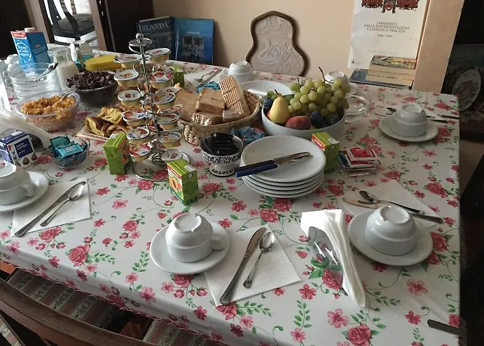 Gelone Bed & Breakfast Syracuse