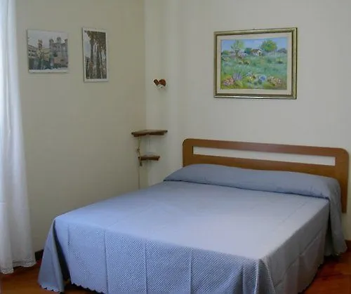 Gelone Bed & Breakfast 3*
